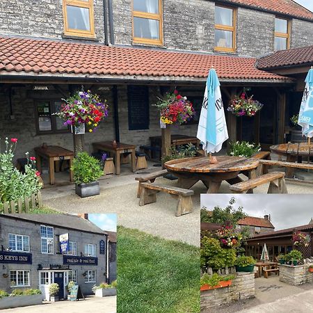 Cross Keys Inn Lydford-on-Fosse Bagian luar foto